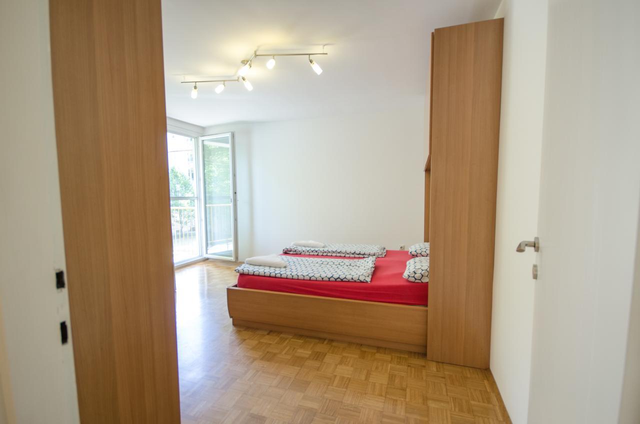 Apartment Near The Train Station Ljubljana Eksteriør billede