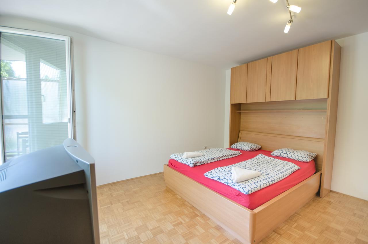 Apartment Near The Train Station Ljubljana Eksteriør billede